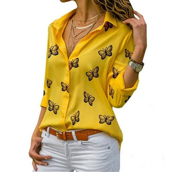 Neleia – Relaxed Fit Blouse with Butterfly Print