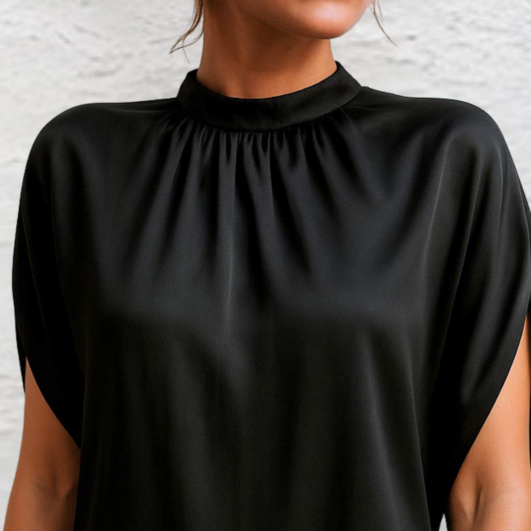 Yashna | The Silhouette Dress