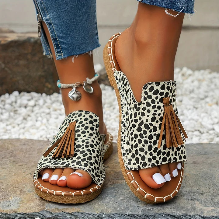 CASUAL LORRAINE ORTHOPAEDIC SANDALS