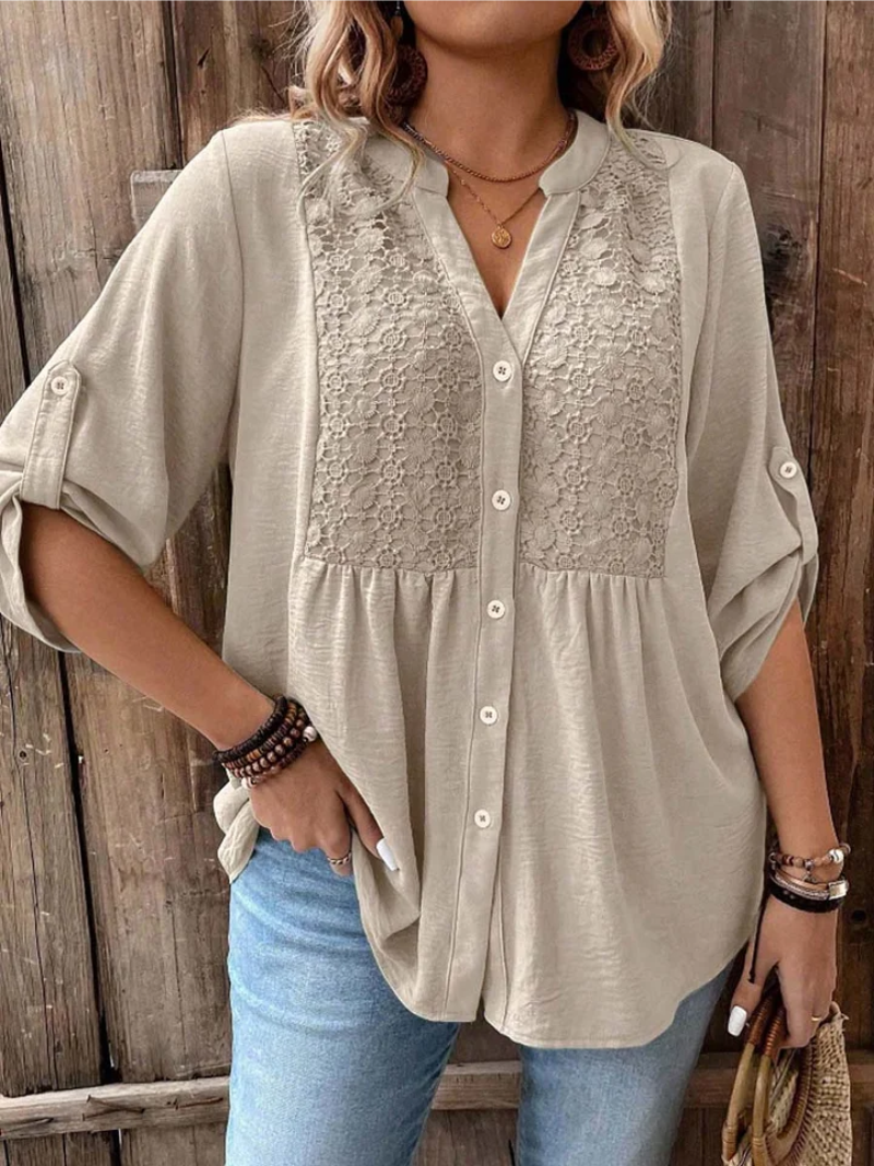 Rachel – Blouse with V-neck and Buttons