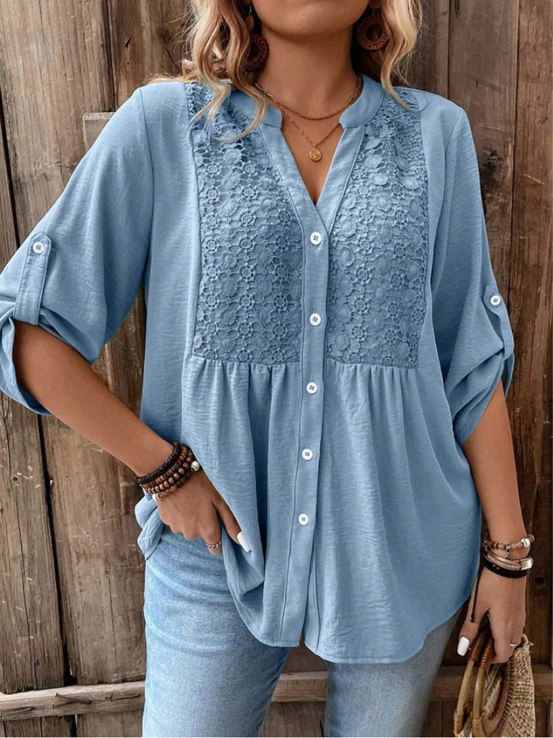 Rachel – Blouse with V-neck and Buttons