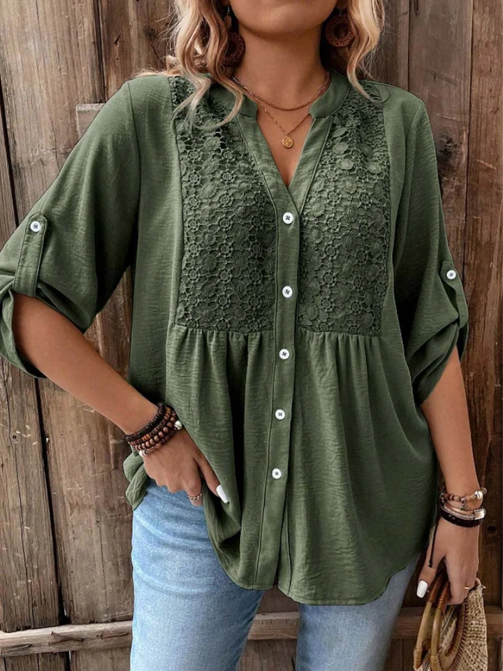Rachel – Blouse with V-neck and Buttons