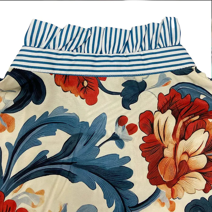 Serenity – Classic Vintage Blouse with Floral Pattern
