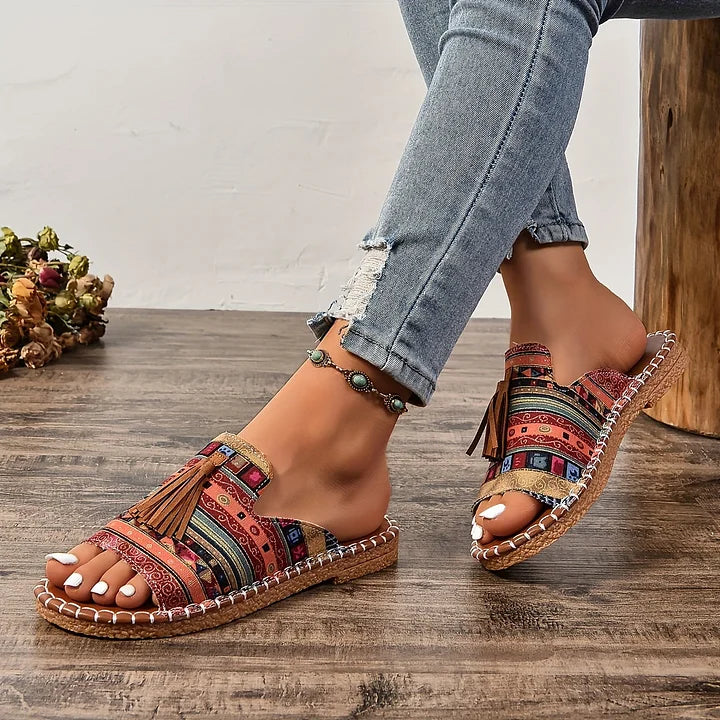 CASUAL LORRAINE ORTHOPAEDIC SANDALS